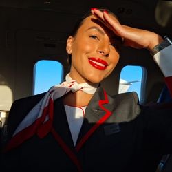 Júlia Carolina Matos 🧿's profile image