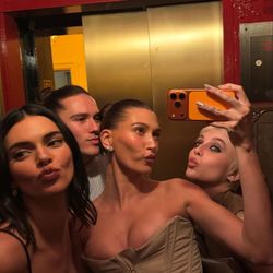 Celebrity Gossip 🍿's profile image
