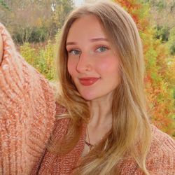 sarahggomnt's profile image