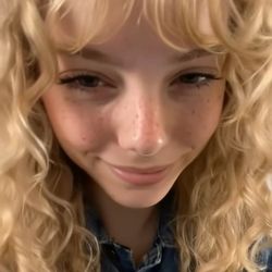 little ophelia's profile image