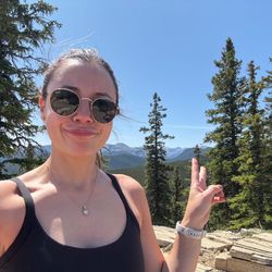 Van Fran 💜's profile image