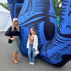 A S H 🇨🇦👩🏼👧🏼's profile image