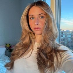 elyse's profile image