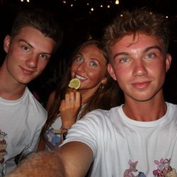the triplets's profile image