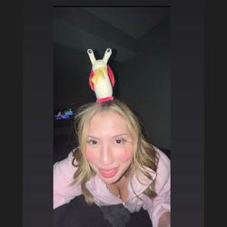becca's profile image