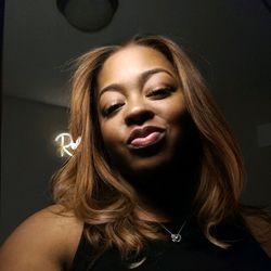 Amanda🦋's profile image