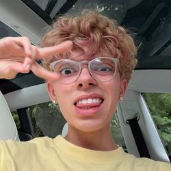 ian lex's profile image