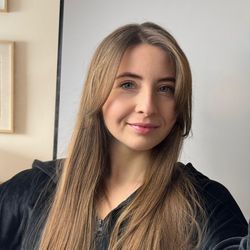 Alena's profile image