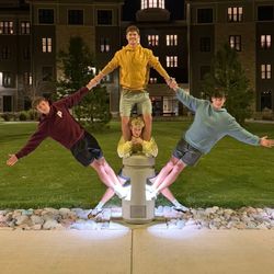 4thFloorBoys's profile image