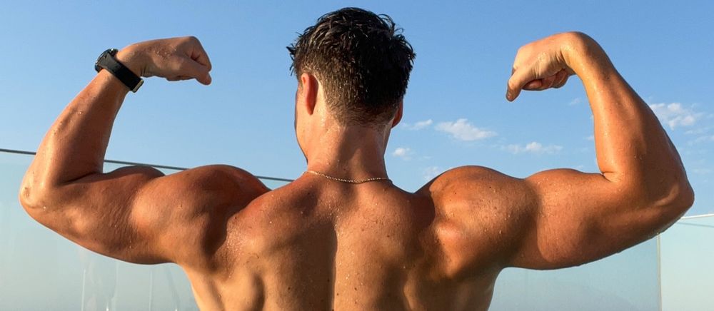 Chris - Online fitness coach