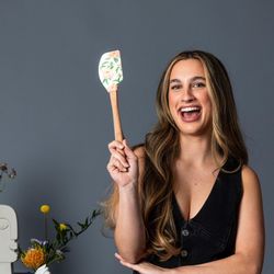 Mackenzie Lee's profile image