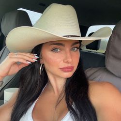Savanna Stone's profile image