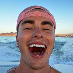 Austin Mollno's profile image