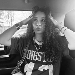 salmajabarbique's profile image