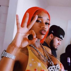 OmgClips🎞️🎥's profile image