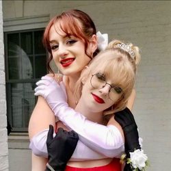 noelle_is_scum<3's profile image