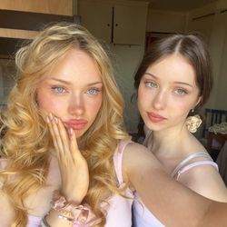 Alicia und Jasmina's profile image
