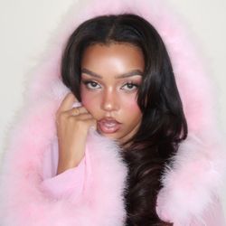 Daphne Blunt's profile image