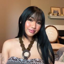 Natalie 🇹🇭🇺🇸's profile image