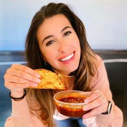 Alexa Santos's profile image