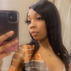 sunnie b 🙂‍↔️'s profile image