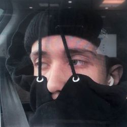 yibanjiuyoum009's profile image