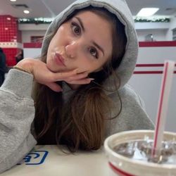 pavintok's profile image