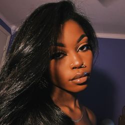 stephanie's profile image