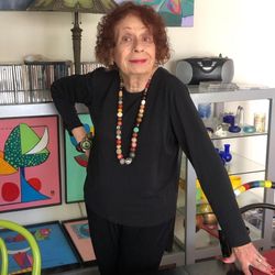 Annie Korzen's profile image