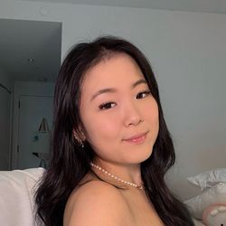 irene kim 🧸's profile image